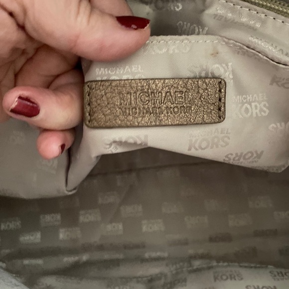 Michael Kors Gold threaded Signature Satchel - Picture 2 of 11